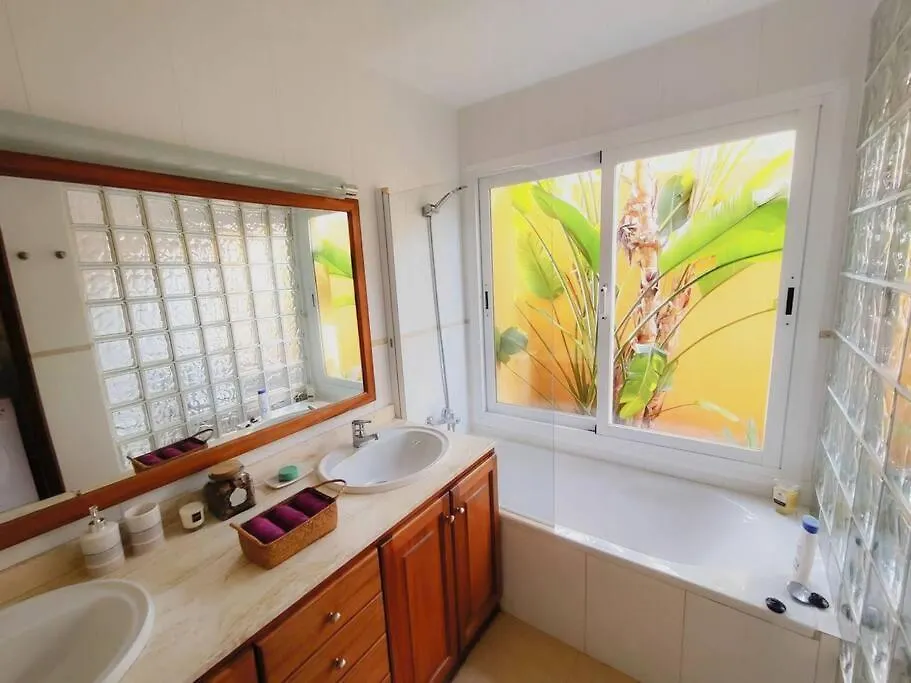 Bonita Casa Con Piscina Privada Y Amplio Jardin Villa Sant Francesc de s'Estany Spanje